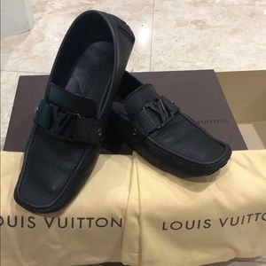 Authentic Men Louis Vuitton shoes
